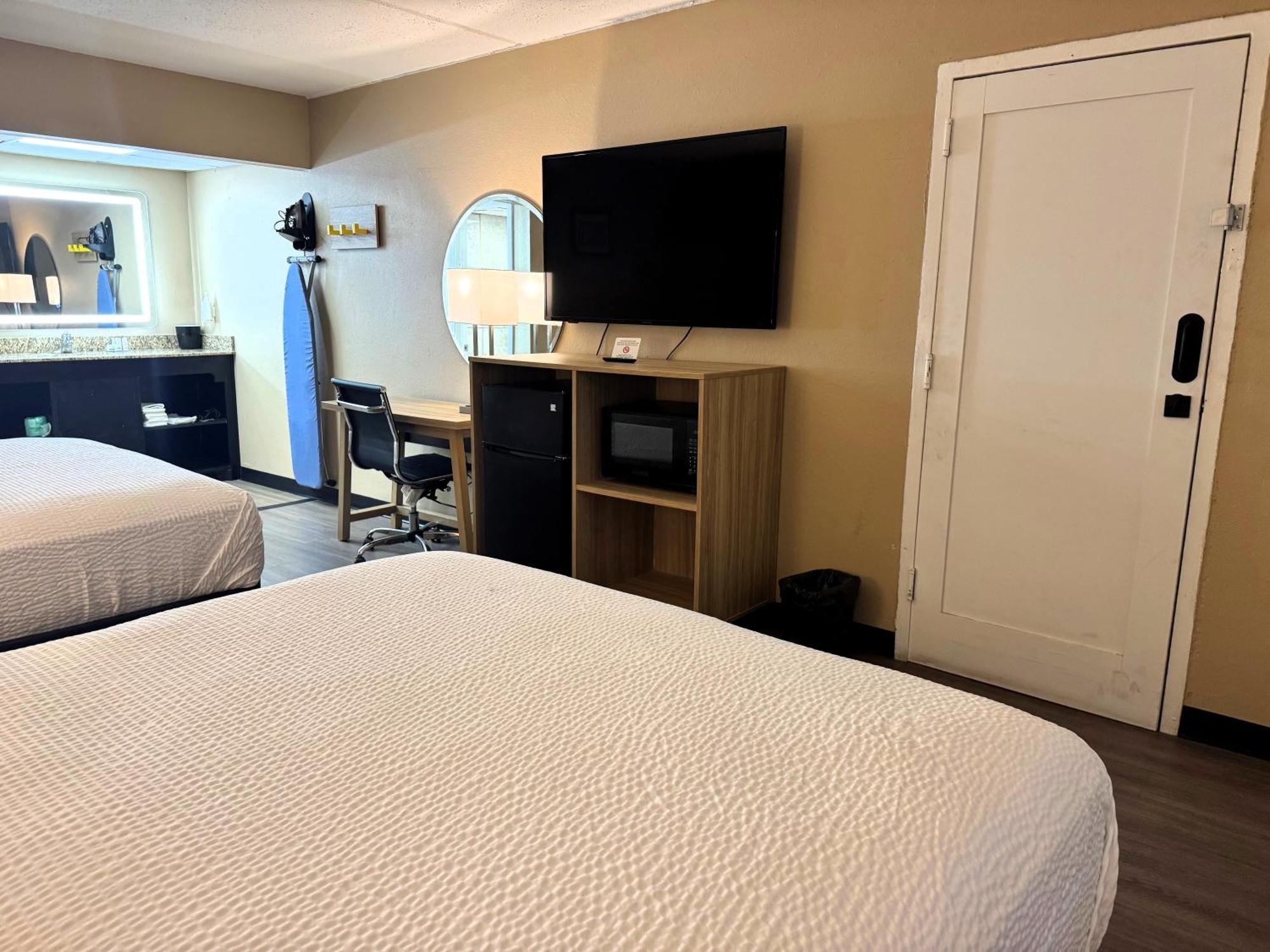 Super 8 By Wyndham Corpus Christi Airport Hotel ภายนอก รูปภาพ